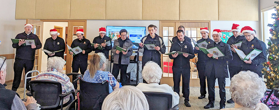 Madison Diocese seminarians sang Christmas carols in the memory care residence